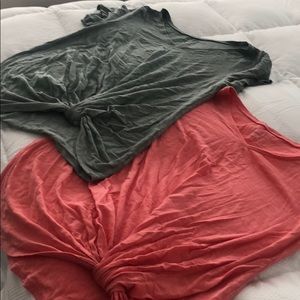 T-shirt set like new